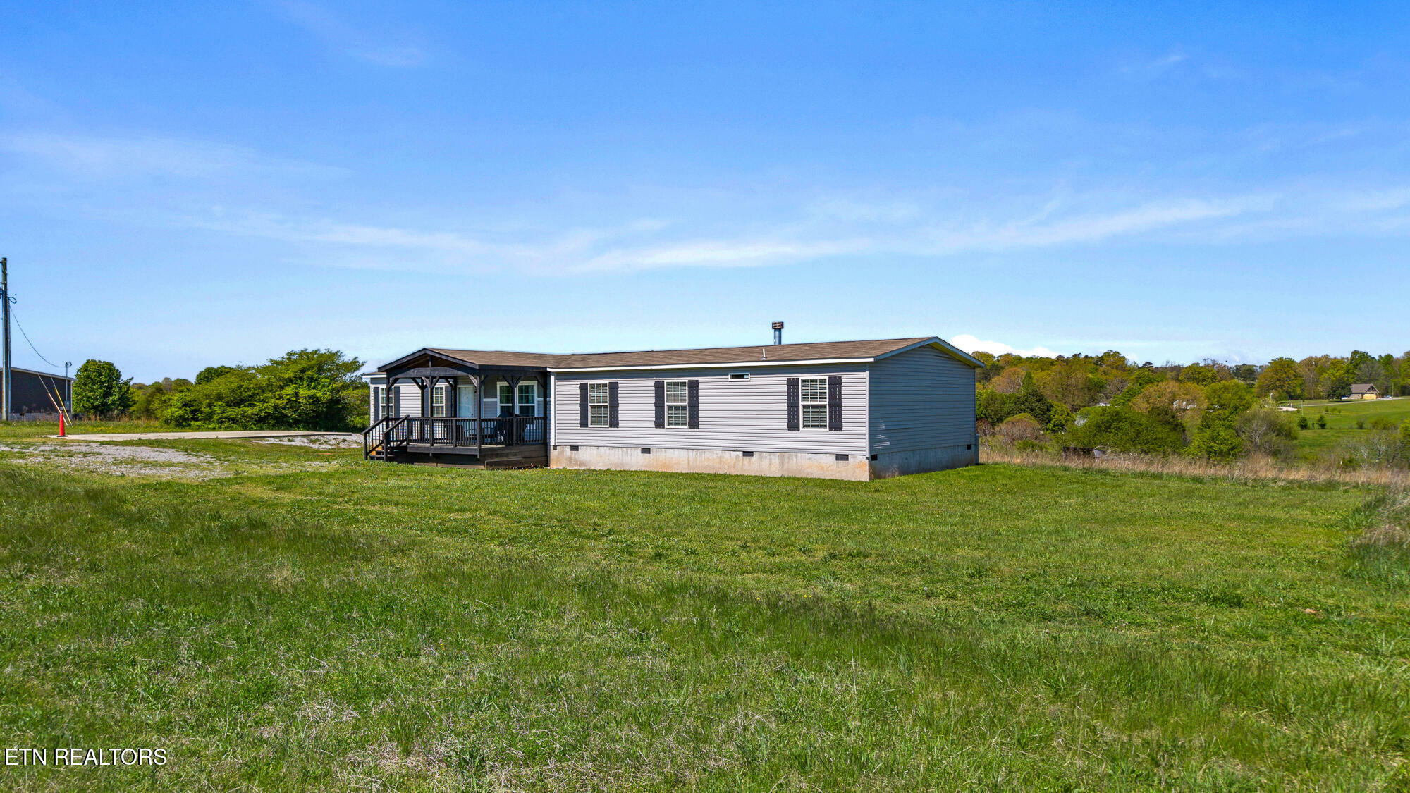 1143 Ballplay Rd  Madisonville TN 37354 photo