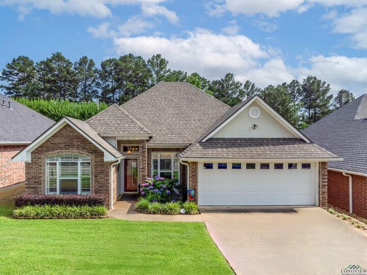 1710 Valley Brook Lane  Longview TX 75605 photo