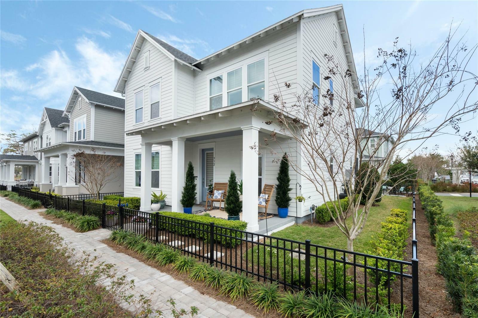 Property Photo: 932 Kylee Alley FL 34787