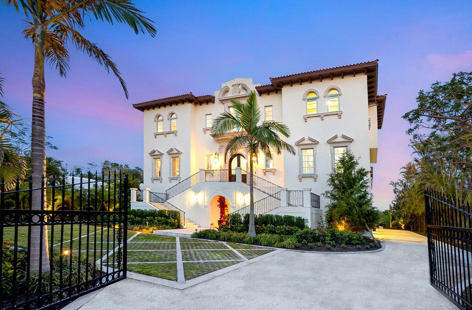 Property Photo: 4205 Higel Avenue FL 34242