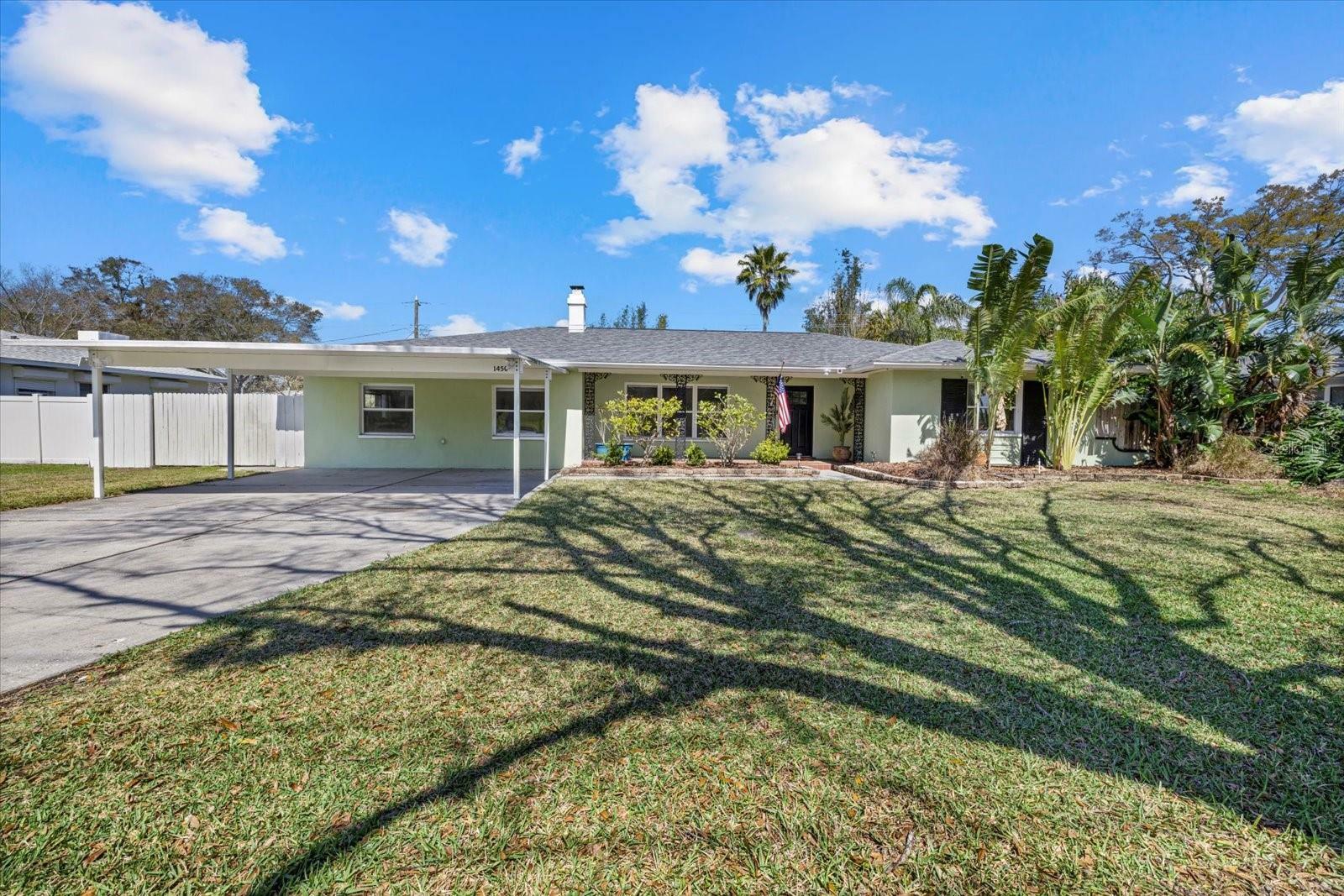 Property Photo:  1450 Palmetto Street  FL 33755 