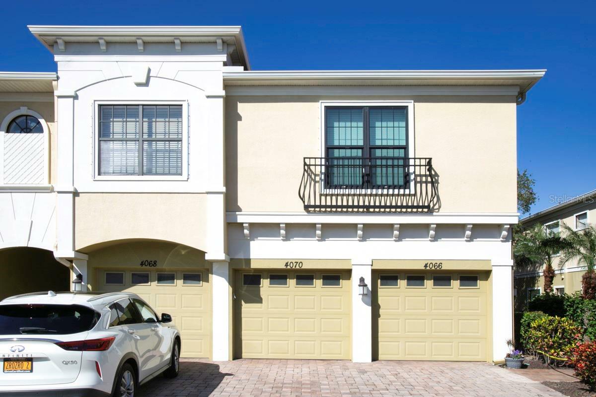 Property Photo:  4070 Overture Circle 461  FL 34209 