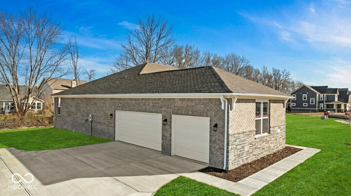 Property Photo: 6890 Enclave Drive IN 46055