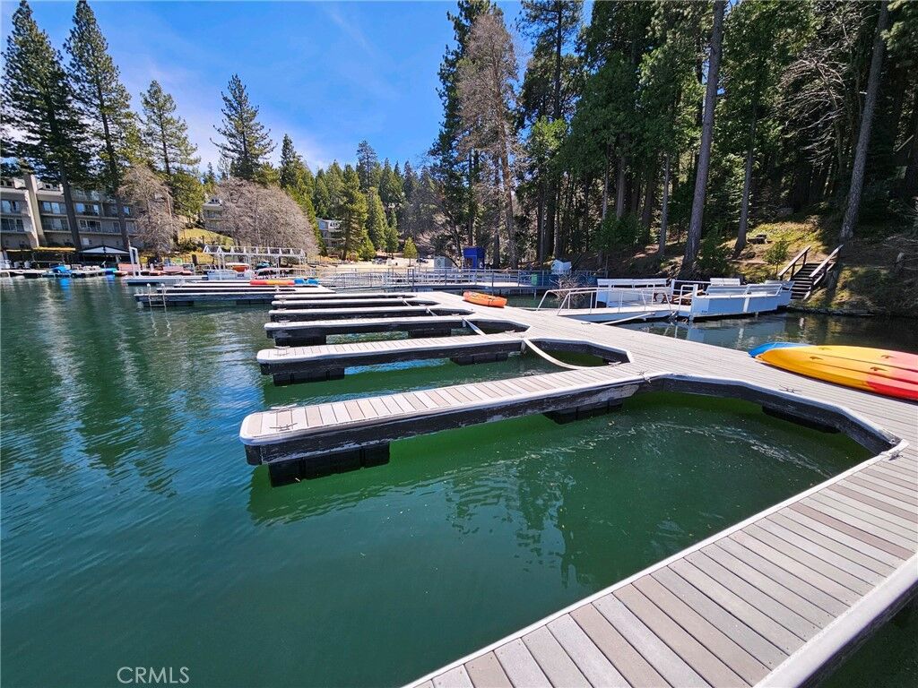 Property Photo: 101 S101 B CA 92352