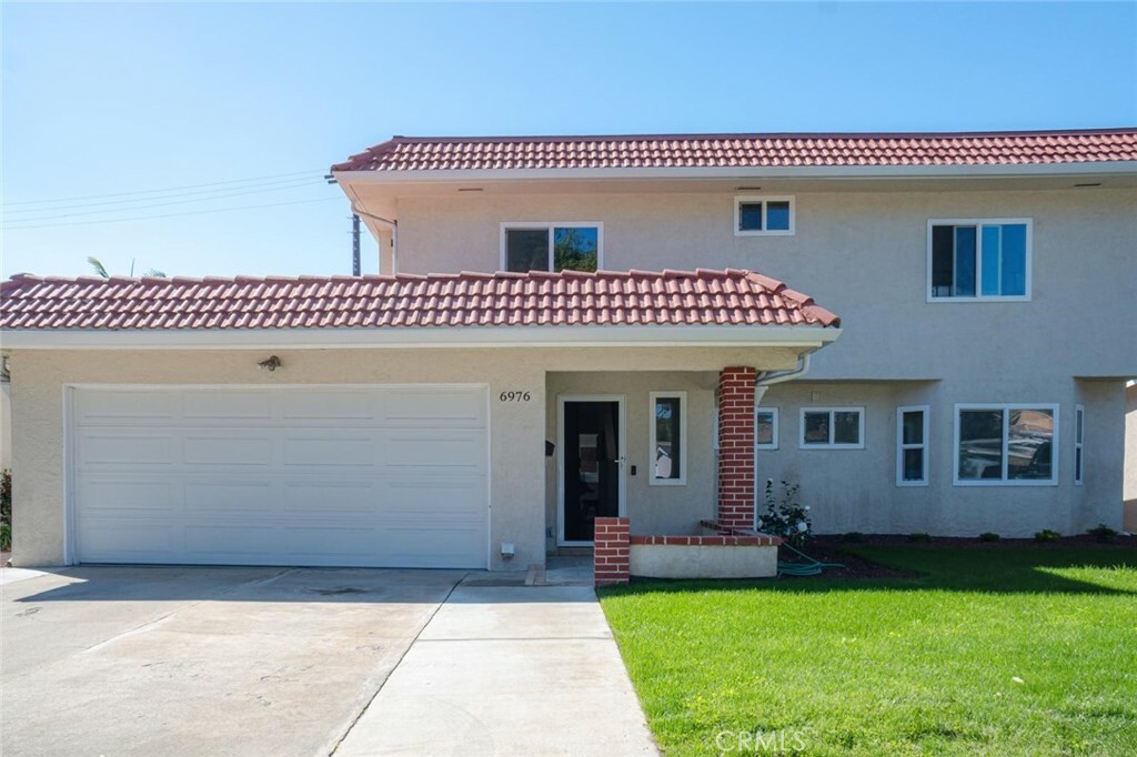 6976 E El Cedral Street  Long Beach CA 90815 photo