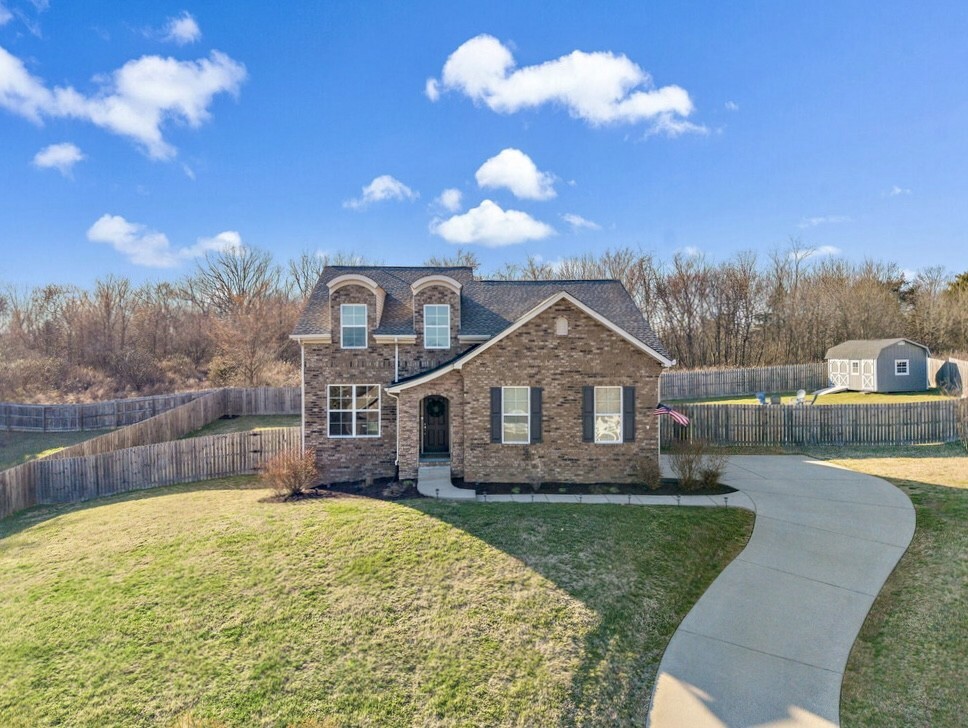 Property Photo: 1002 Blair Oaks Ct TN 37086