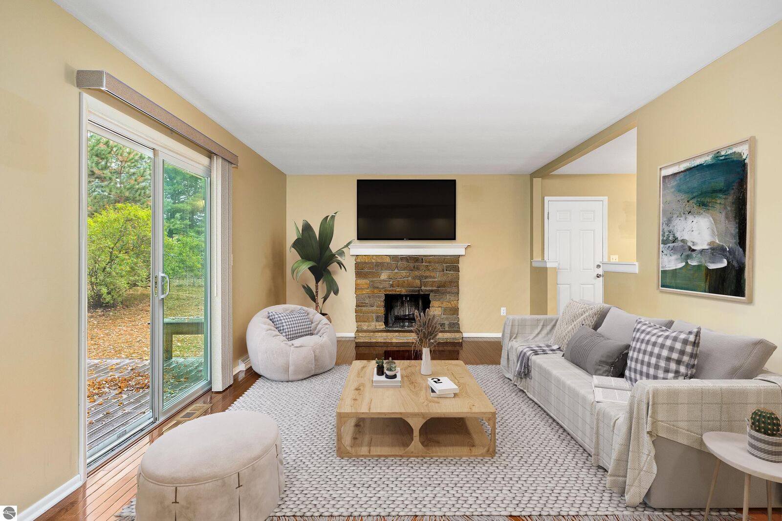 Property Photo:  47 Homestead Court  MI 49686 