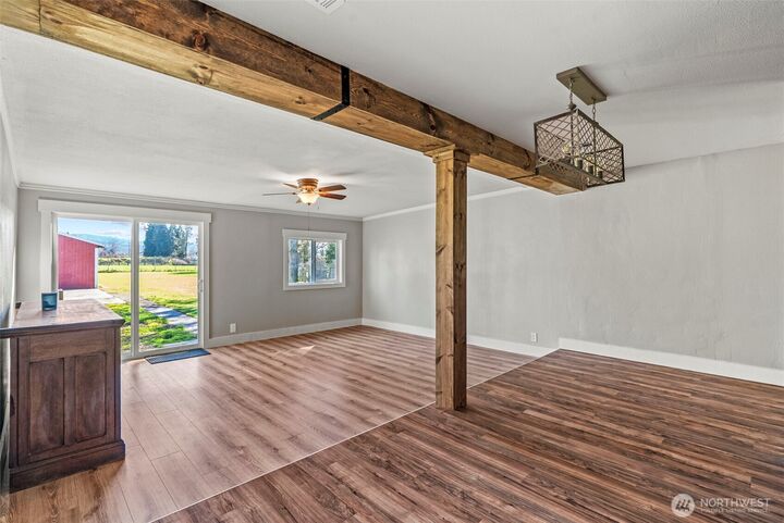 Property Photo:  1648  7th Avenue  WA 98632 