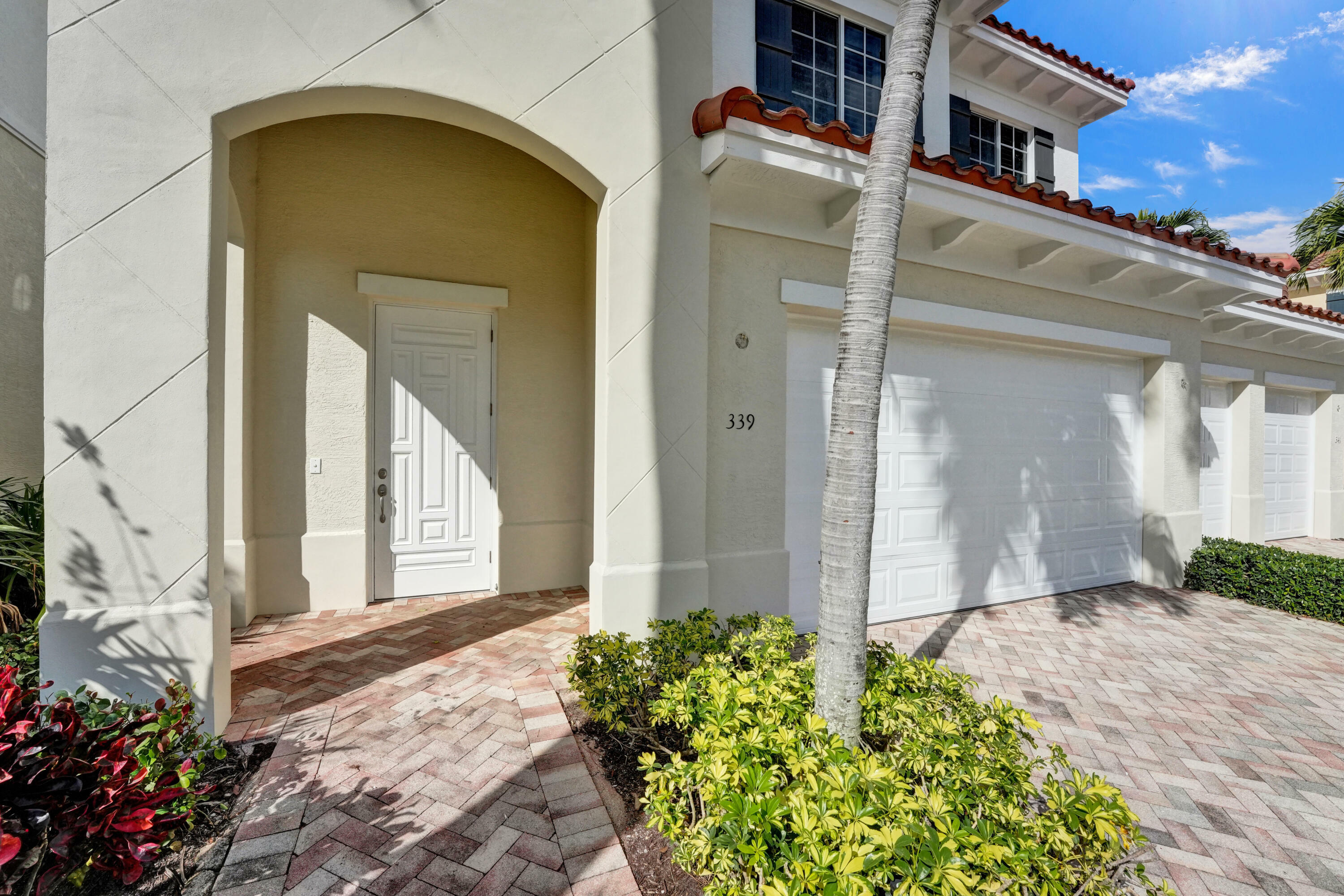 Property Photo:  339 Chambord Terrace  FL 33410 