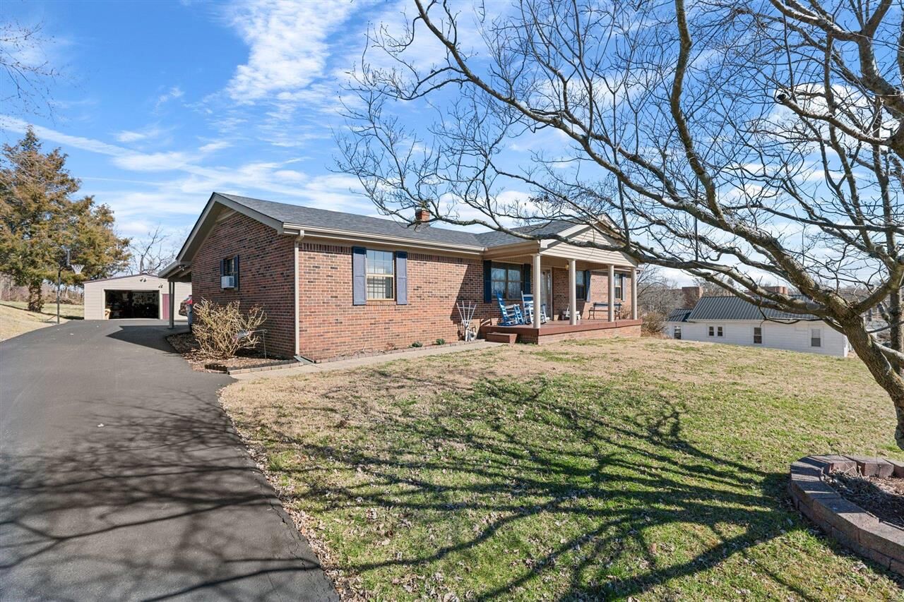Property Photo: 149 Grand Avenue KY 42141