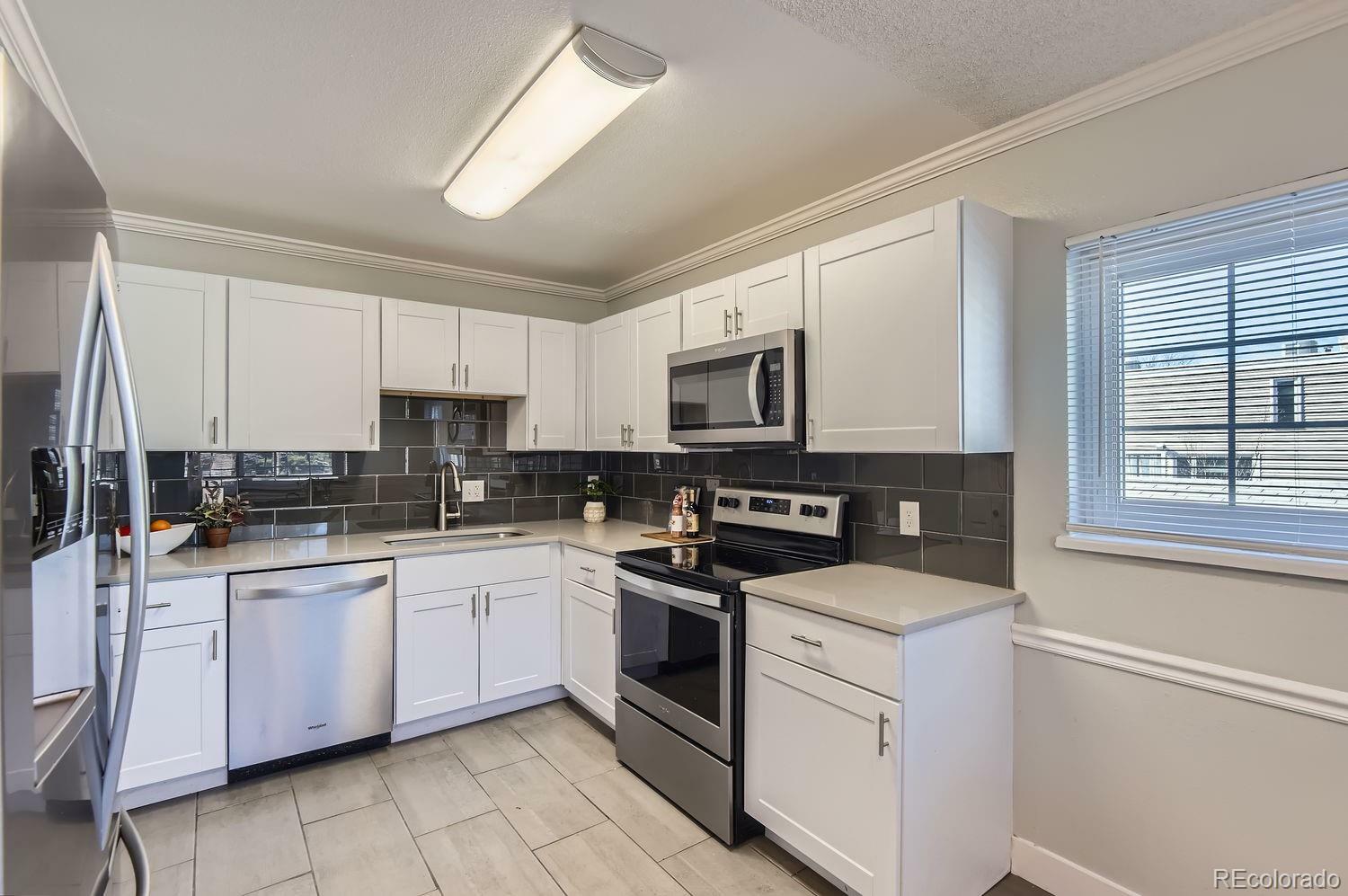 Property Photo: 6800 E Tennessee Avenue 382 CO 80224
