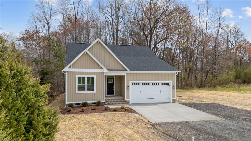 Property Photo:  8995 Coles Landing Dv  VA 23061 