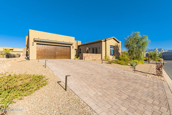 14184 N Hidden Enclave Place  Oro Valley AZ 85755 photo