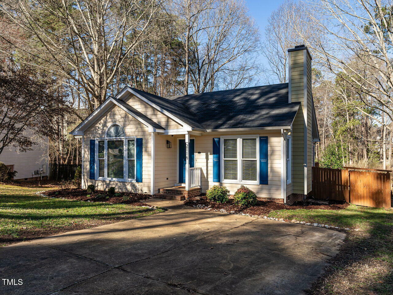 Property Photo:  2116 Leadenhall Way  NC 27603 