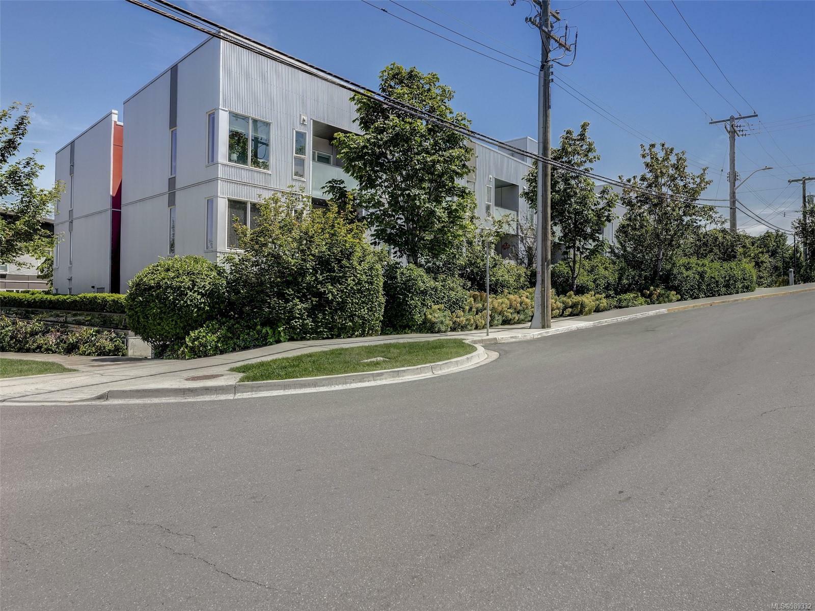 Property Photo: 767 Tyee Rd 312 BC V9A 0G5