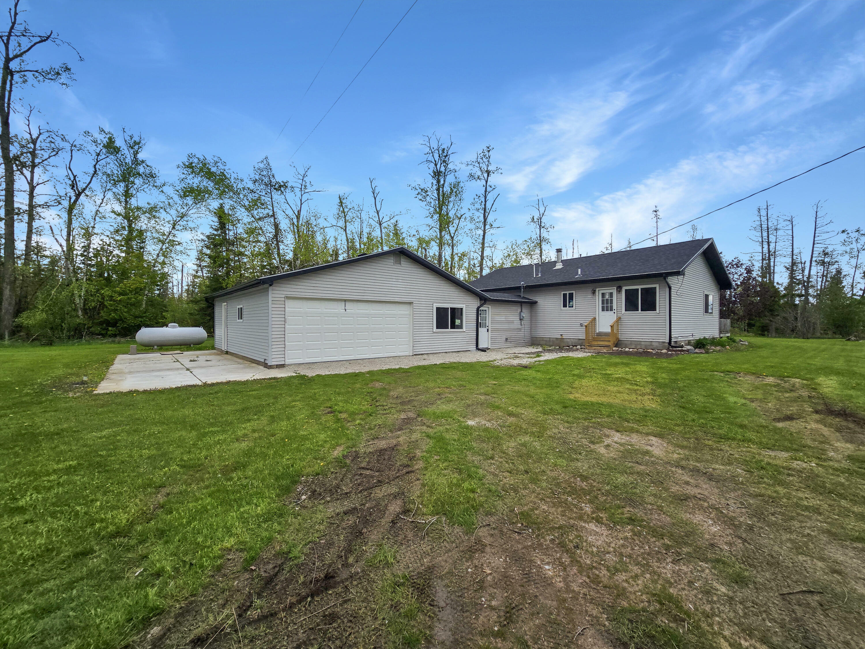 Property Photo: 10612 W Barnhart Road MI 49759