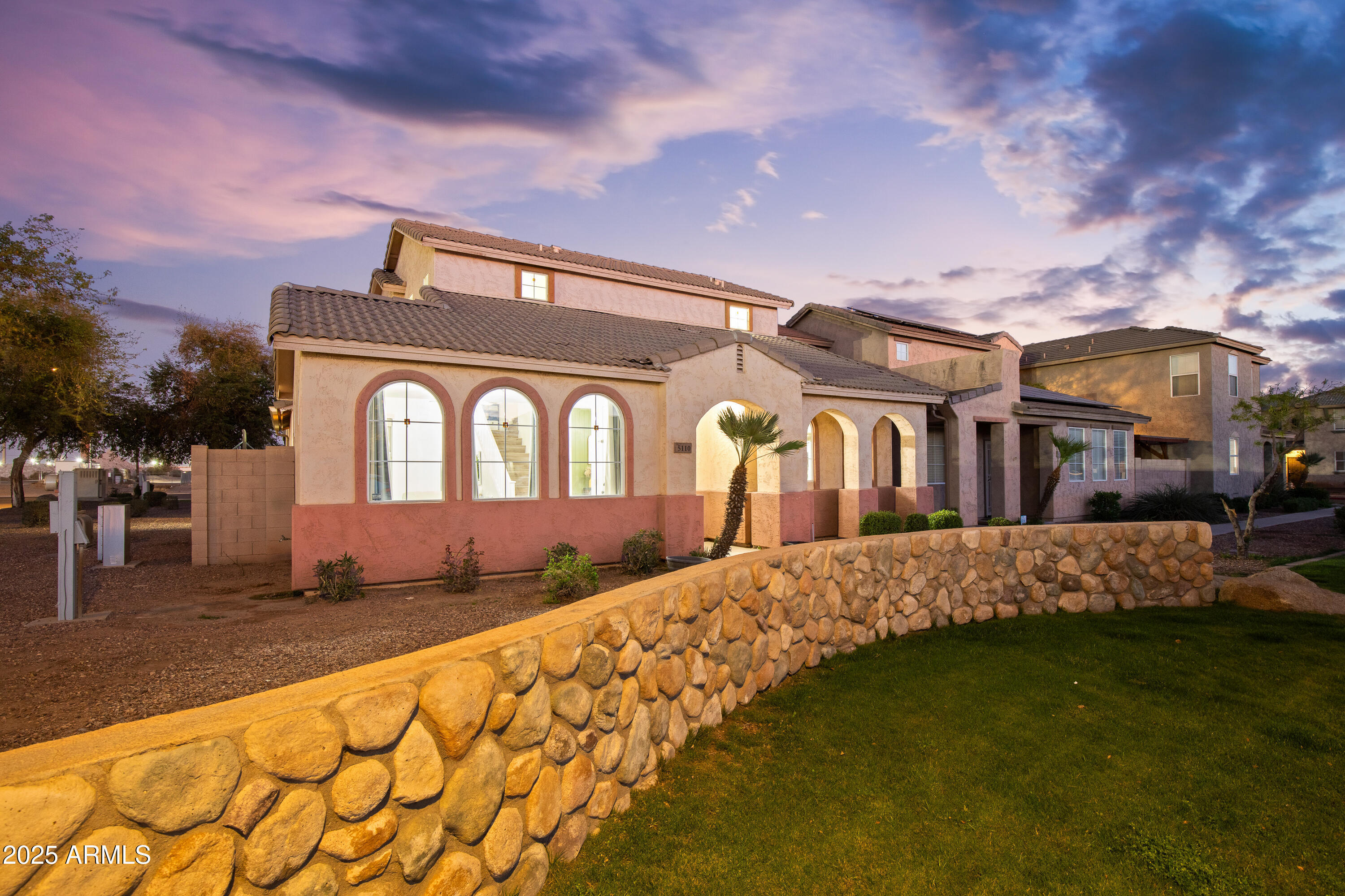 Property Photo: 5110 W Fulton Street AZ 85043