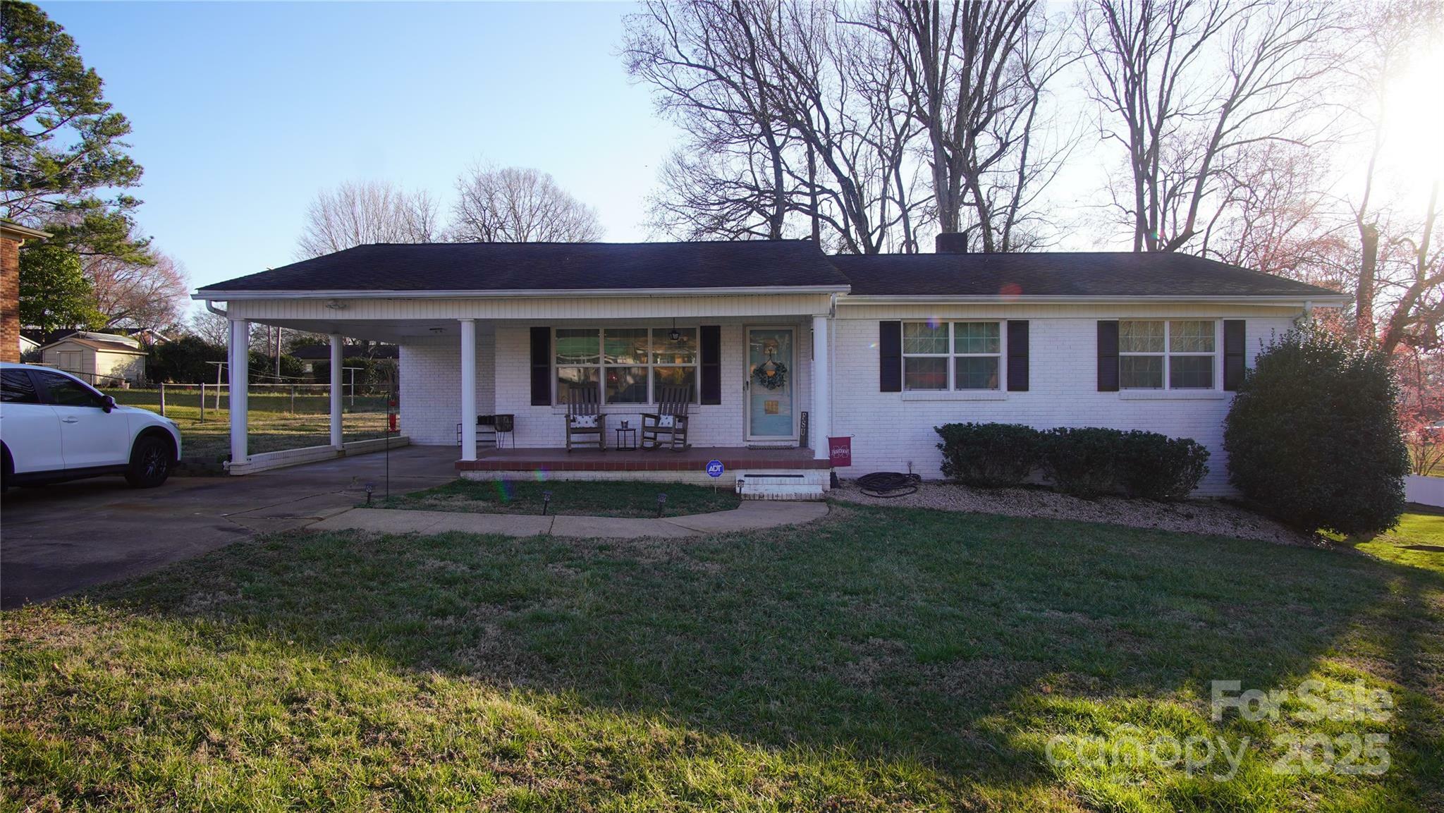 Property Photo: 1206 Spring Drive NC 28150