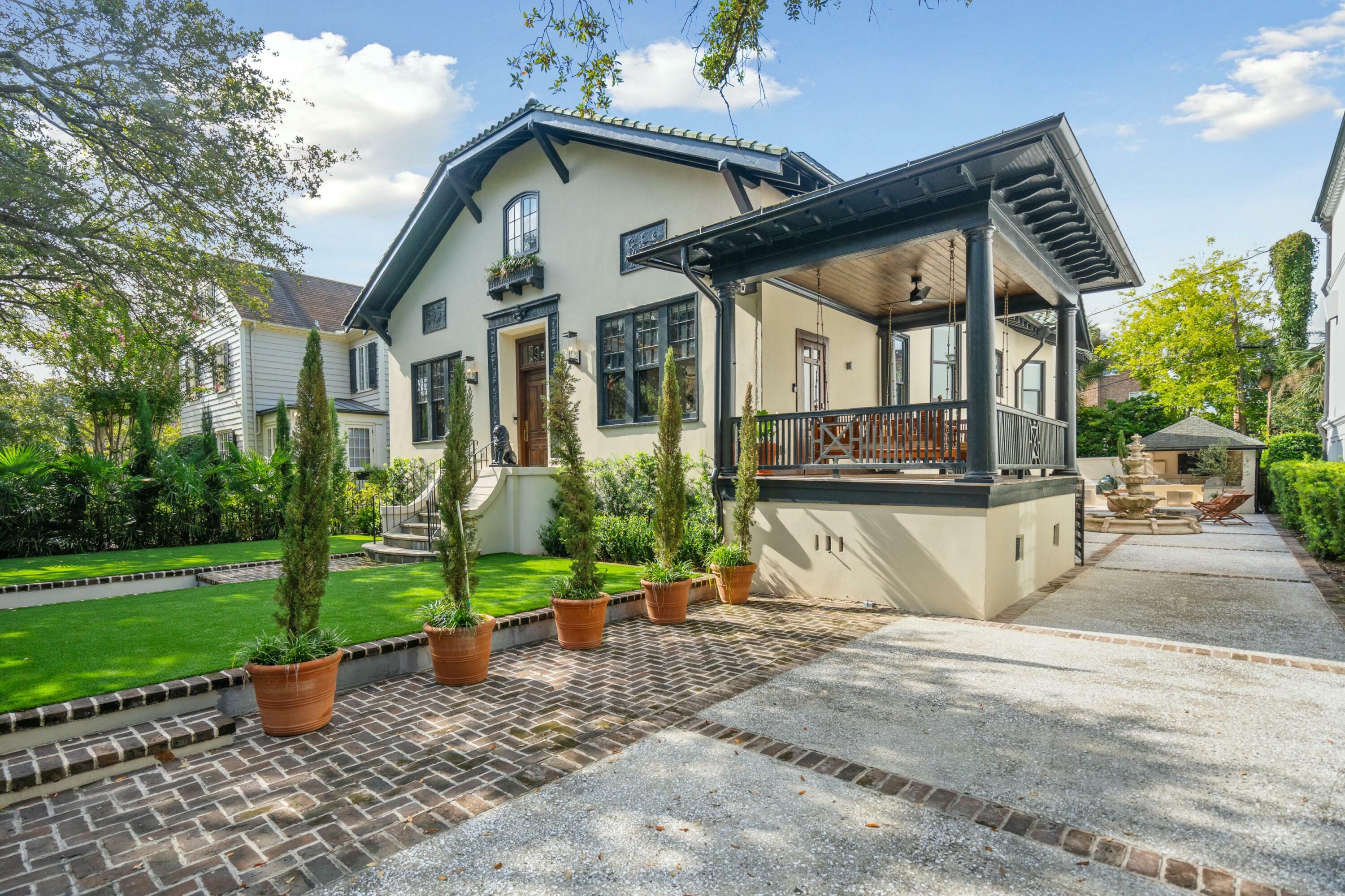 Property Photo: 111 S Battery Street SC 29401