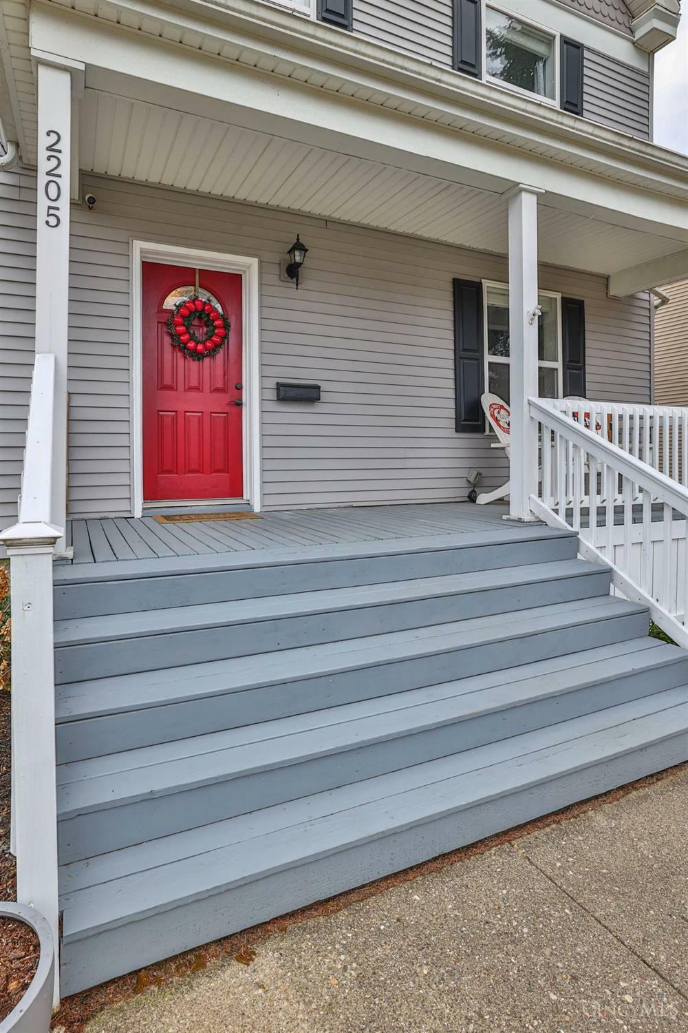 Property Photo:  2205 Hudson Avenue  OH 45212 