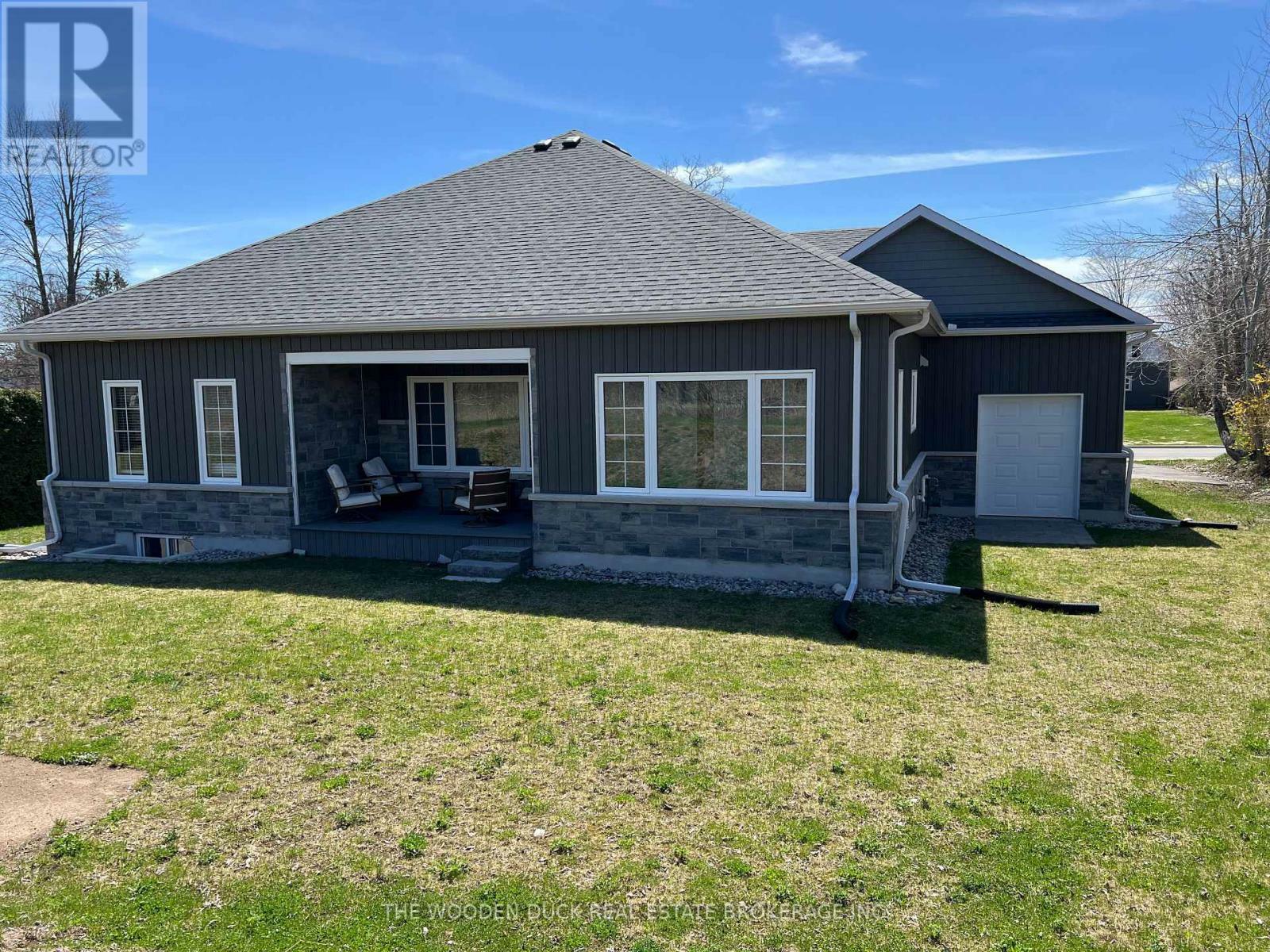 Property Photo: 3 McLean Avenue ON K0L 1Z0