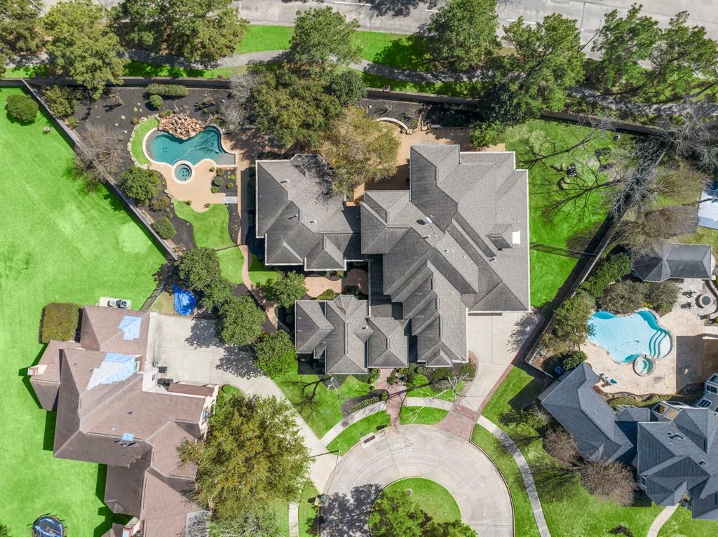 11 Lochbury Drive  Spring TX 77379 photo