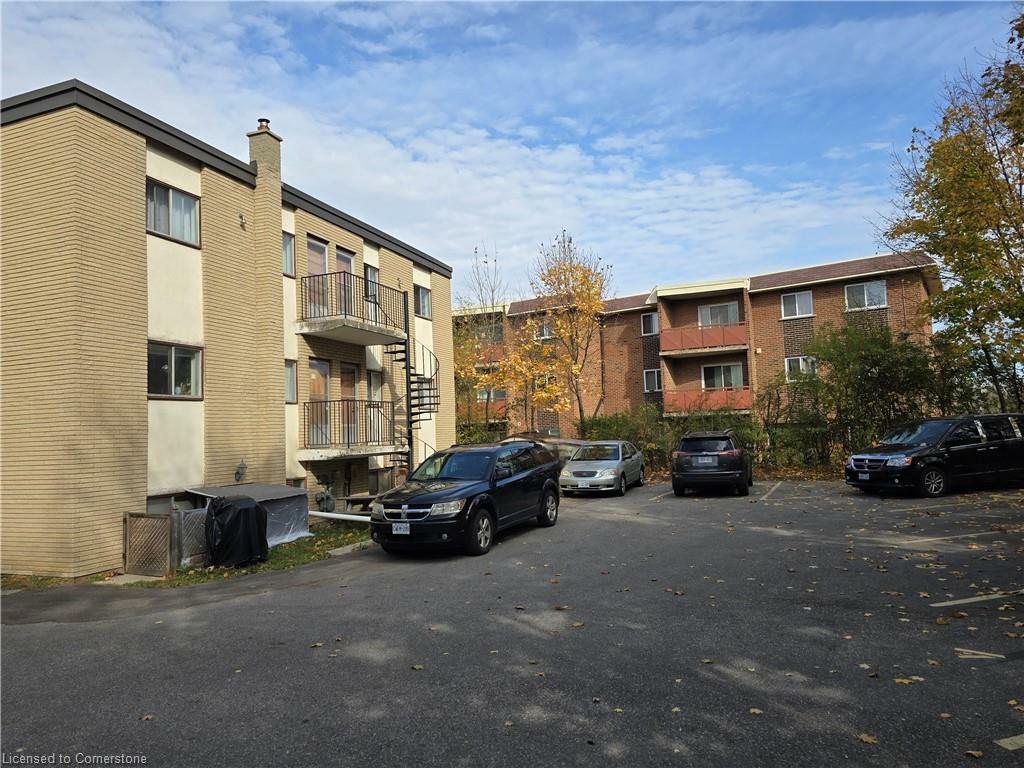 Property Photo: 81 Brybeck Crescent ON N2M 2C5