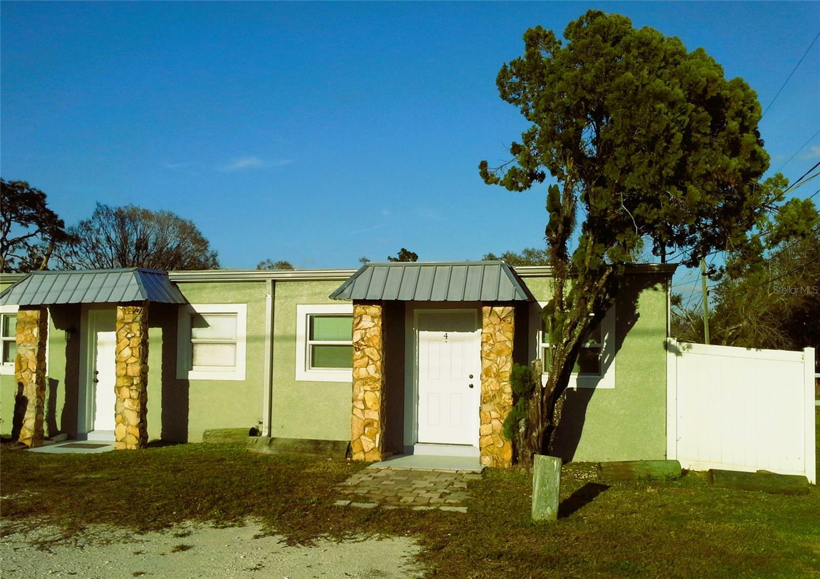 Property Photo:  11708 Balm Riverview Road  FL 33569 