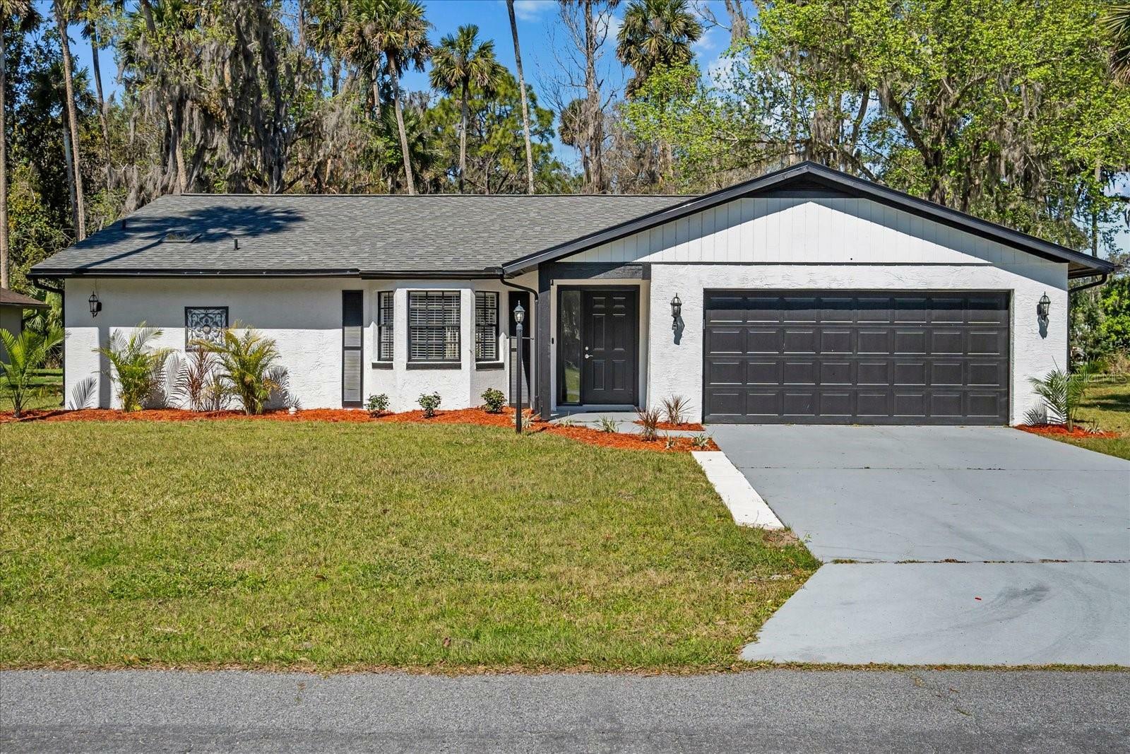 Property Photo:  81 Black Bear Lane  FL 32137 