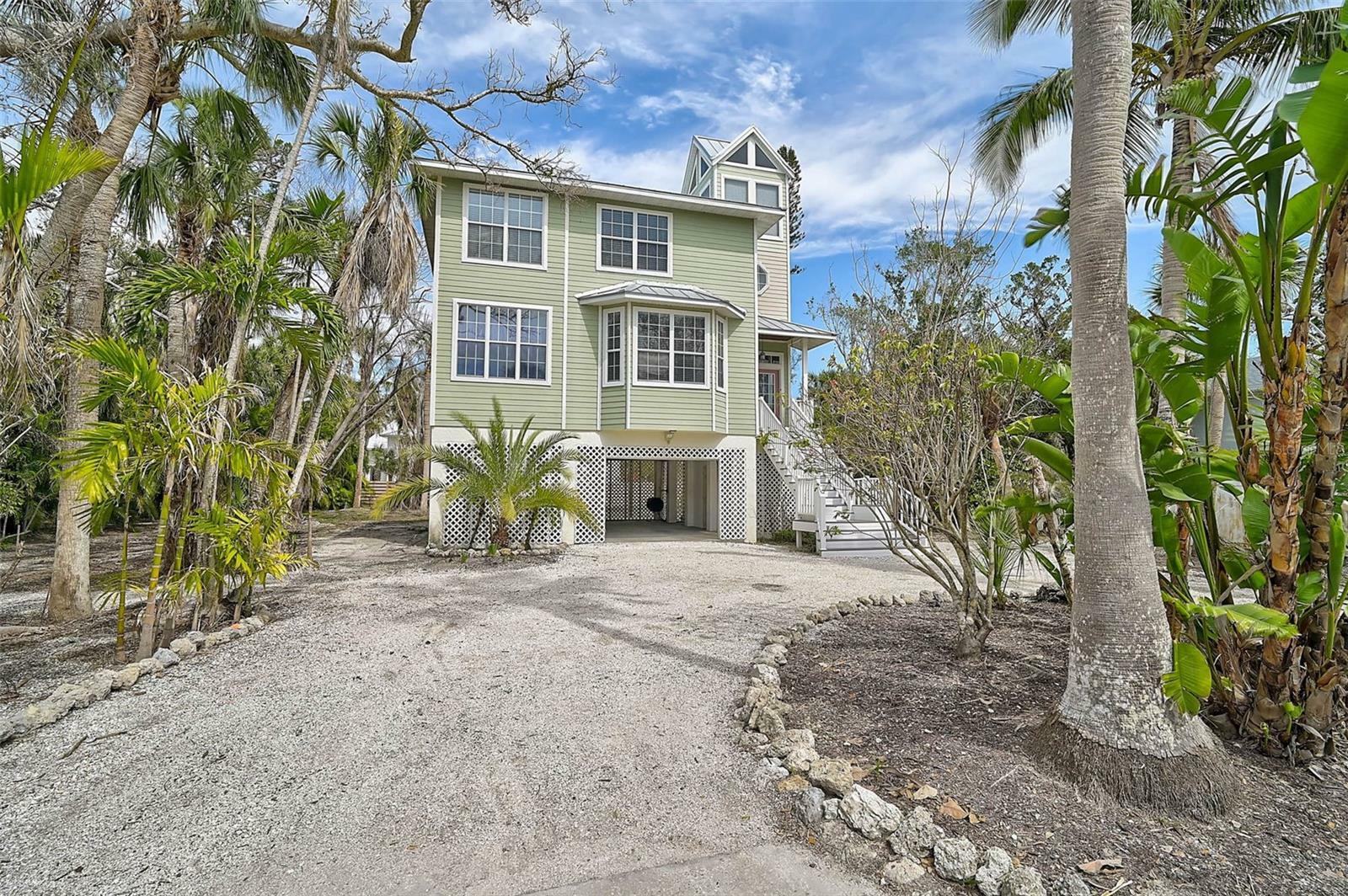 Property Photo: 123 Faubel Street FL 34242