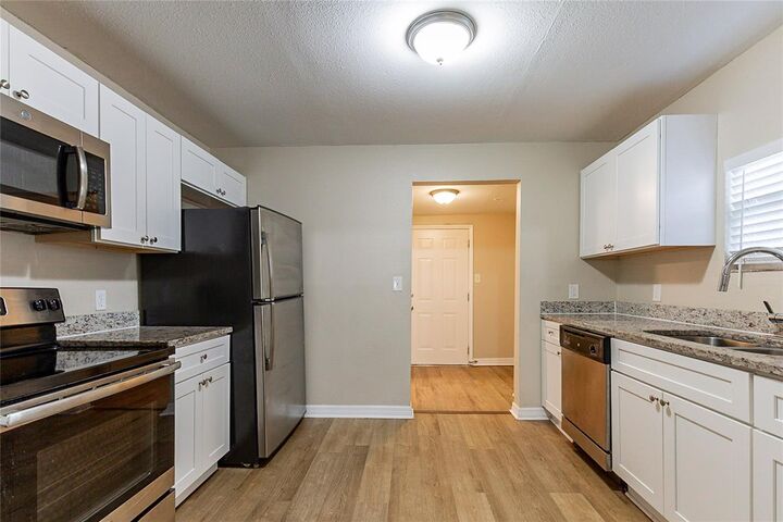 Property Photo: 2634 E 38th Avenue FL 33610