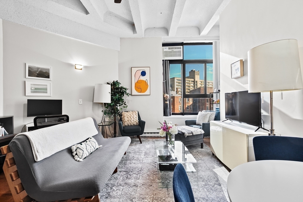 Property Photo: 12 Stoneholm 424 MA 02115