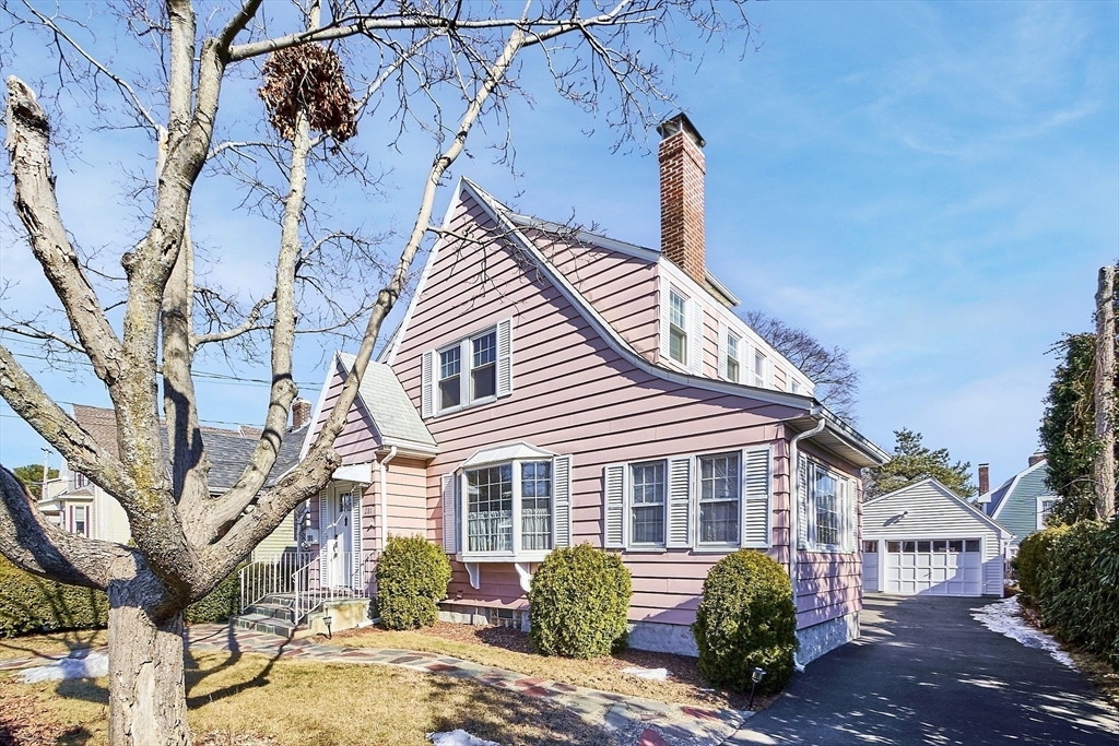 Property Photo: 281 Lynnfield Street MA 01904