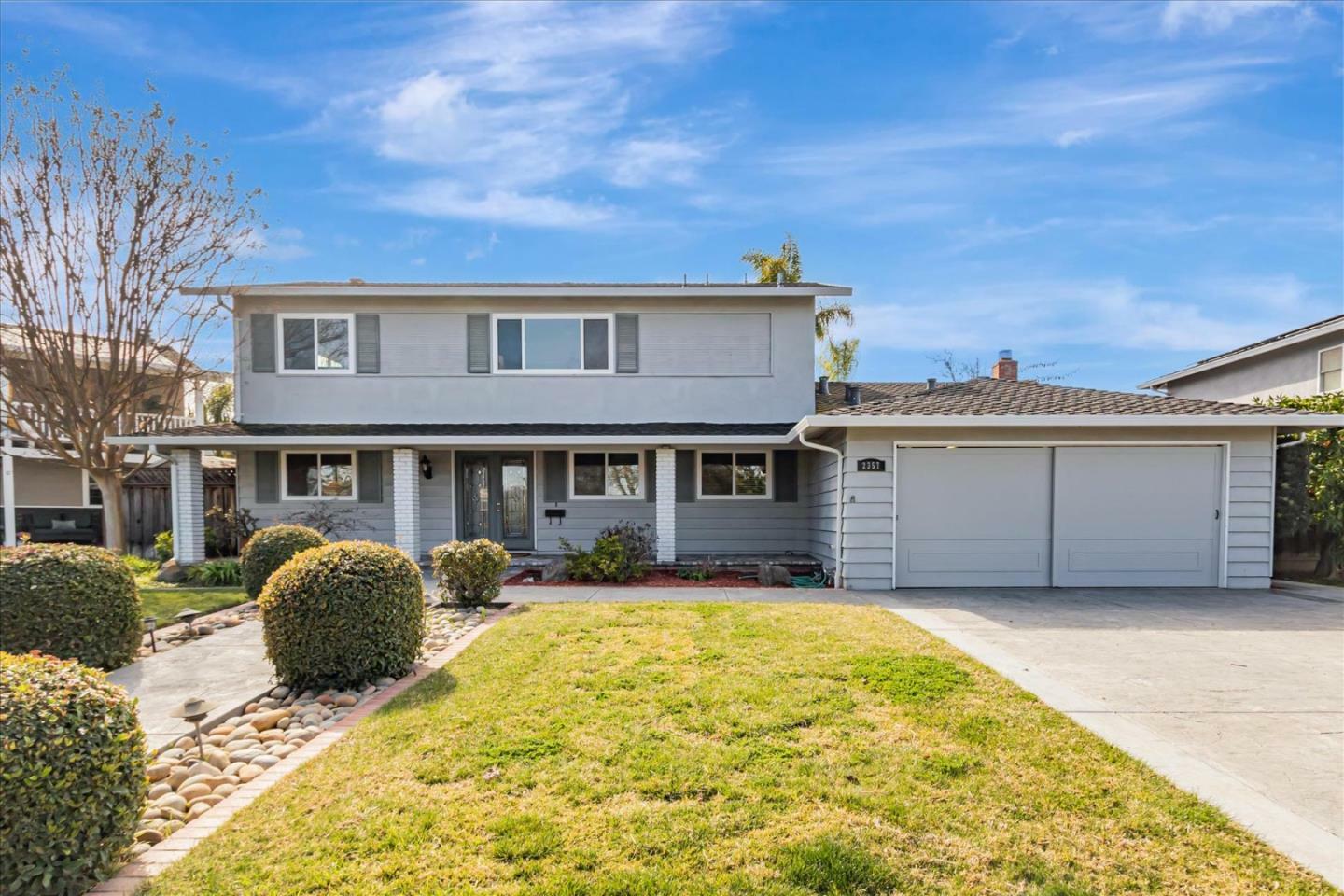 Property Photo: 2357 Walden Square CA 95124