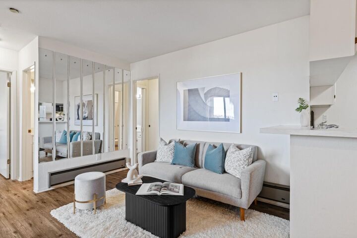 Property Photo: 1090 Main Street 401 CA 94063
