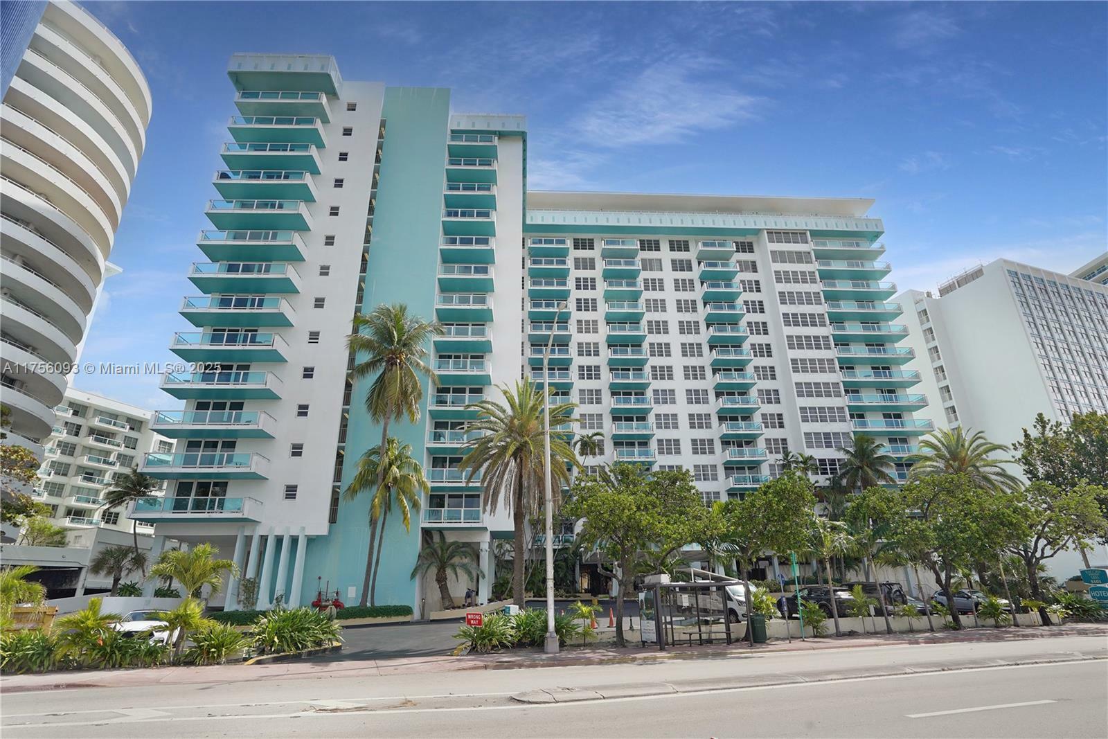 Property Photo:  5101 Collins Ave 14J  FL 33140 