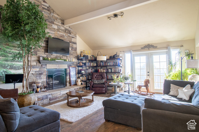 Property Photo: 90 S Gary Way E UT 84054