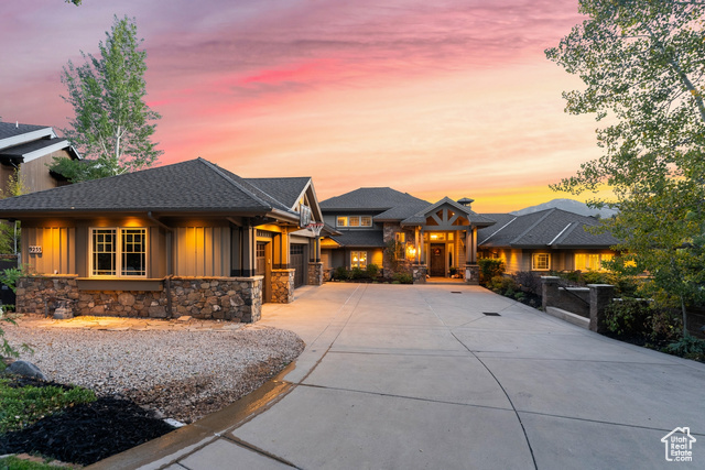 Property Photo: 9255 Par Ct UT 84098