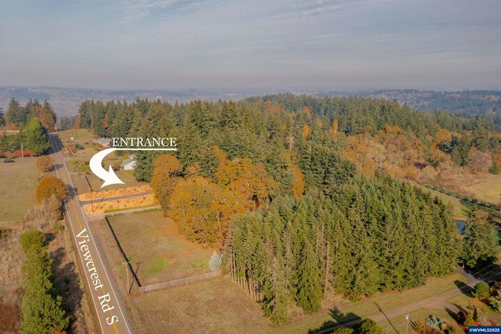 Property Photo: 2881 Forest Haven Wy S OR 97302