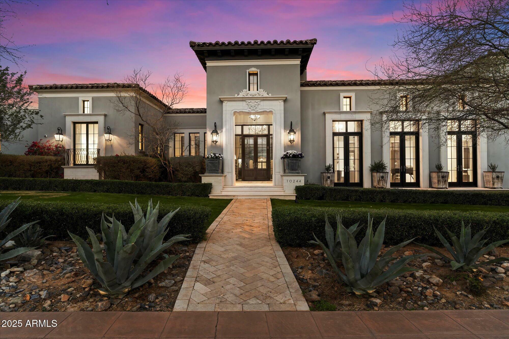 Property Photo:  10244 E Hualapai Drive  AZ 85255 