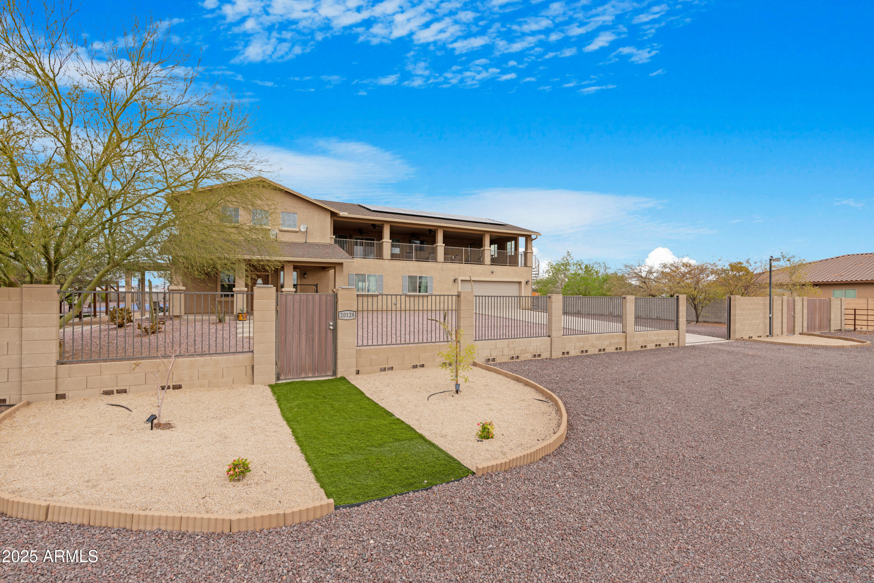 Property Photo: 20128 W Steed Ridge Road AZ 85361