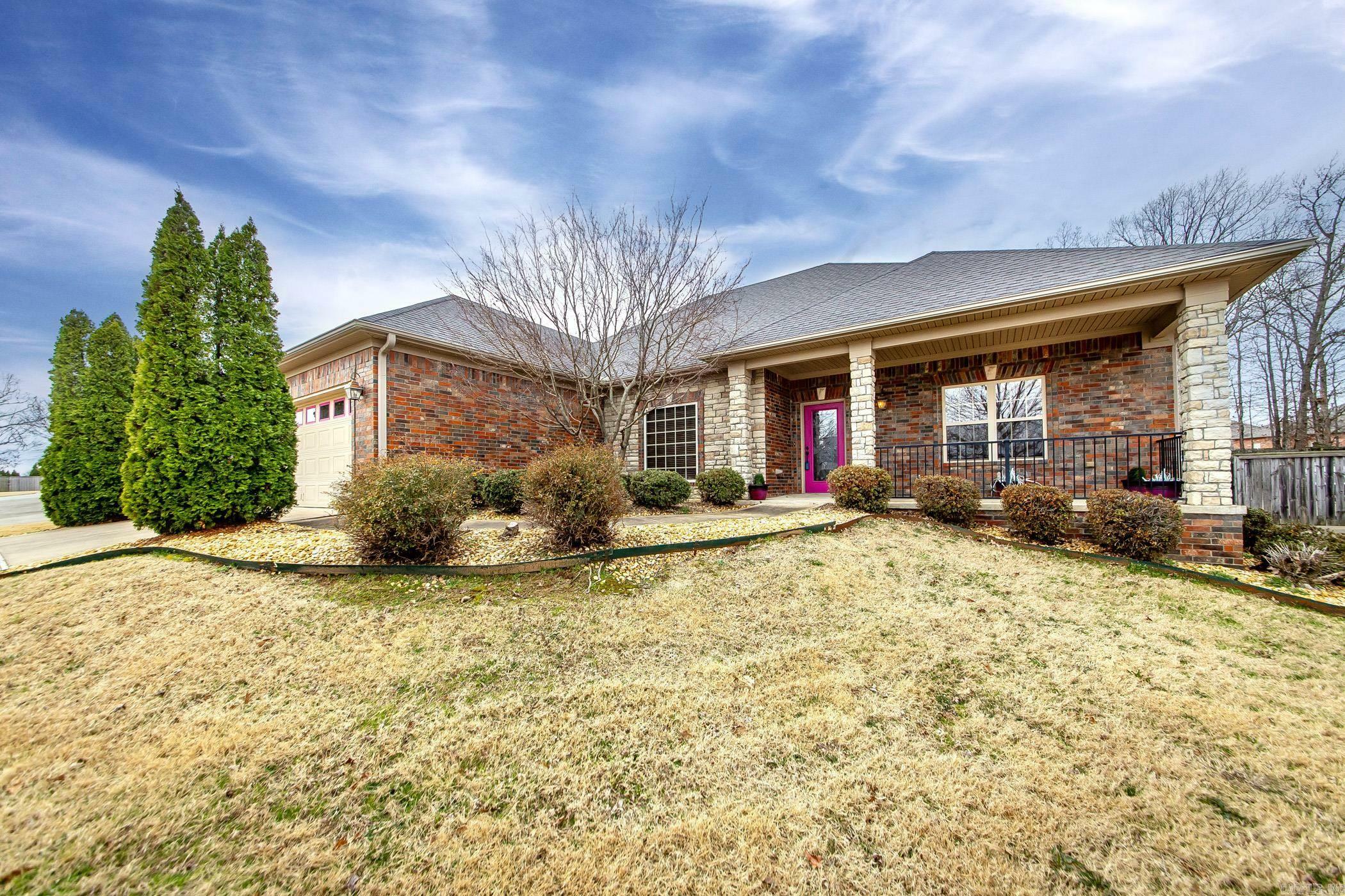 Property Photo: 2325 Miramonte Drive AR 72120