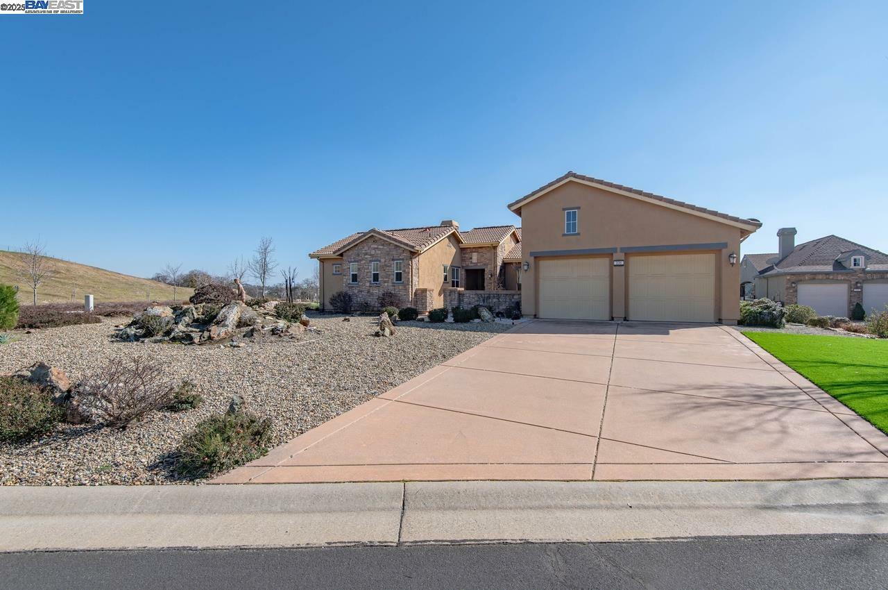 106 Glen View Ct  Copperopolis CA 95228 photo