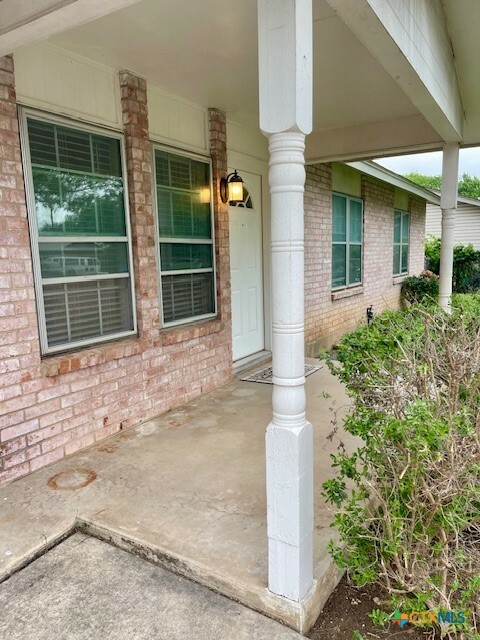 Property Photo: 1541 Cologne Drive TX 78130