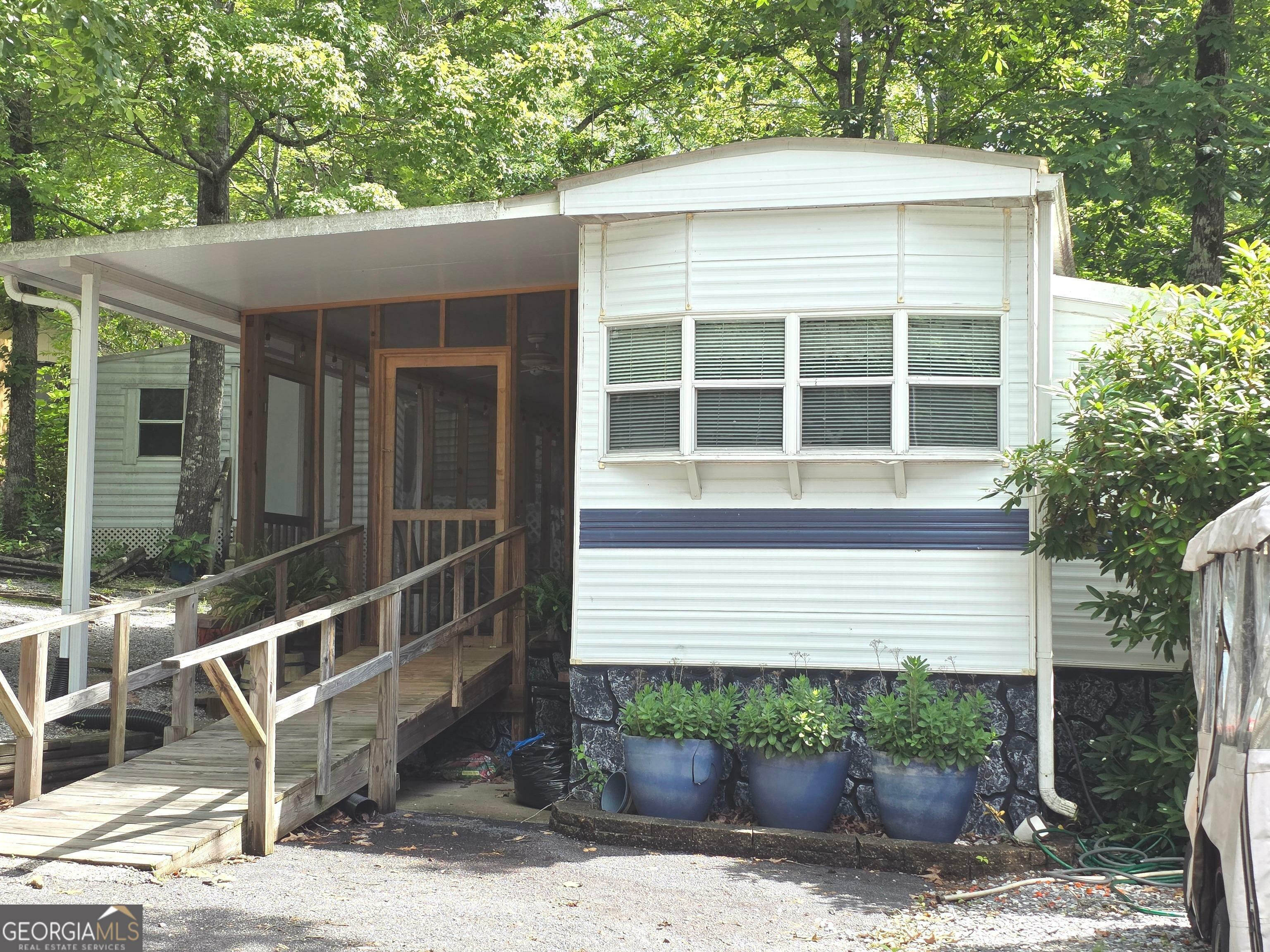 Property Photo: 143 Cindy Parkway GA 30528