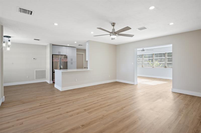 Property Photo:  718 NW 48th Ter  FL 33317 