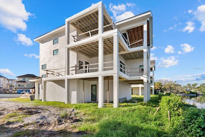 Property Photo: 6924 Bochi Circle FL 34242