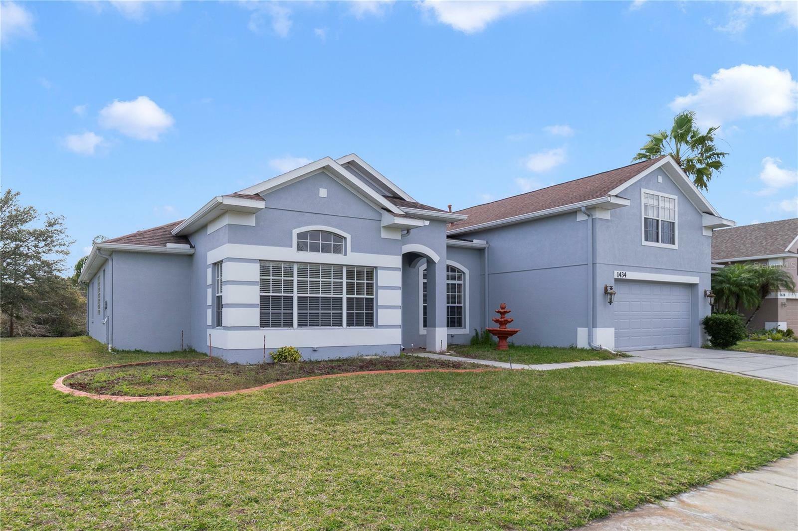 Property Photo:  1434 Anna Catherine Drive  FL 32828 