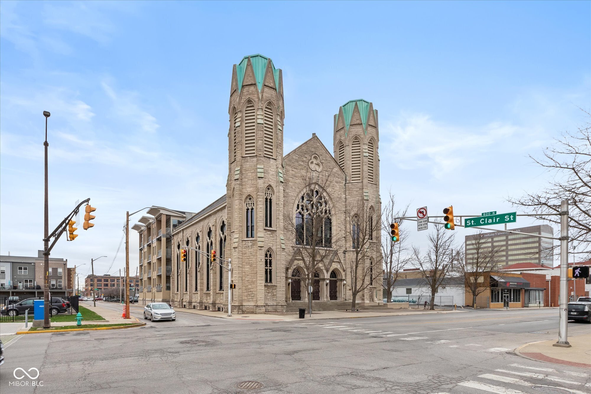Property Photo: 802 N Meridian Street 205 IN 46204