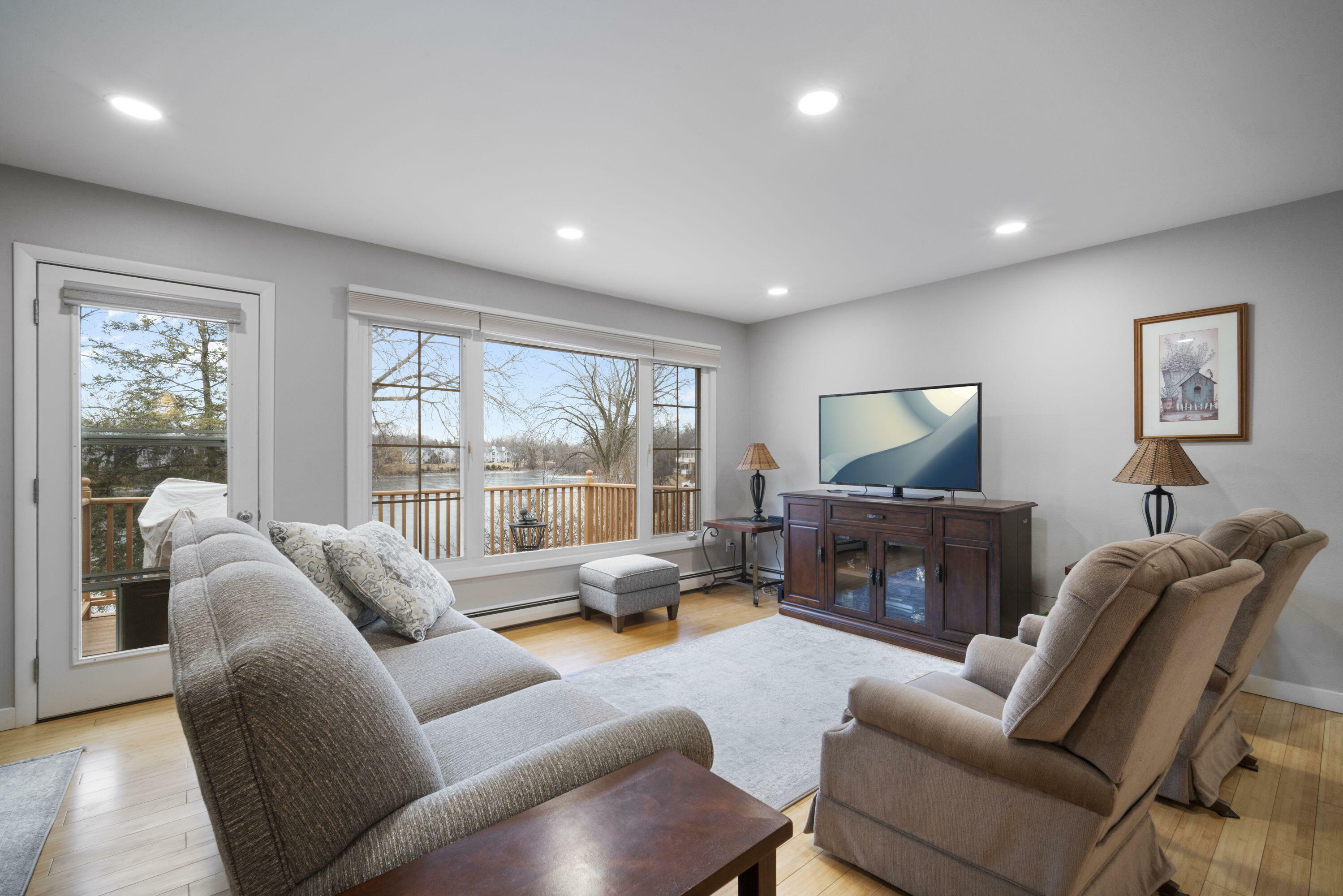 Property Photo: 612 Laurel Lake Rd 8 WI 53092